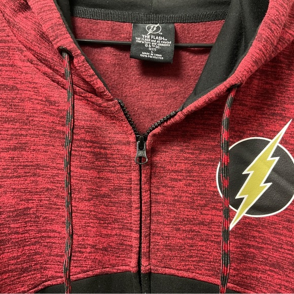 ⚡️”The Flash” Hooded 100% Polyester Two Side Open Pocket Zipper Jacket! - Picture 3 of 6